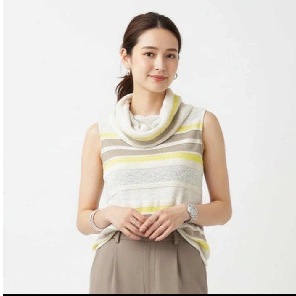 Dolan Left Coast Collection Striped Cowl Neck Knit Tank Top Yellow Tan Medium